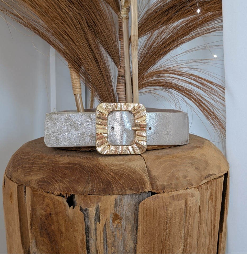 Ceinture boucle élastique dorée carée