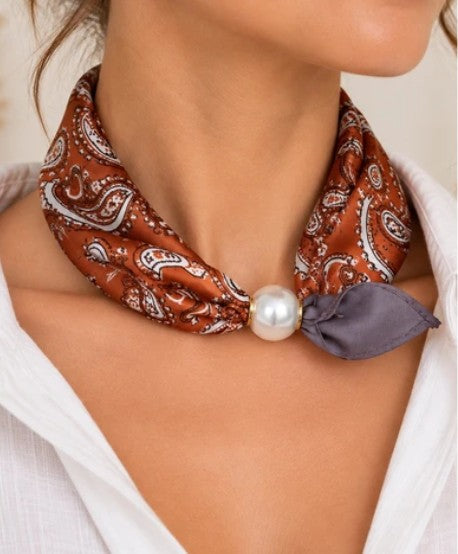 Foulard bijoux bronze