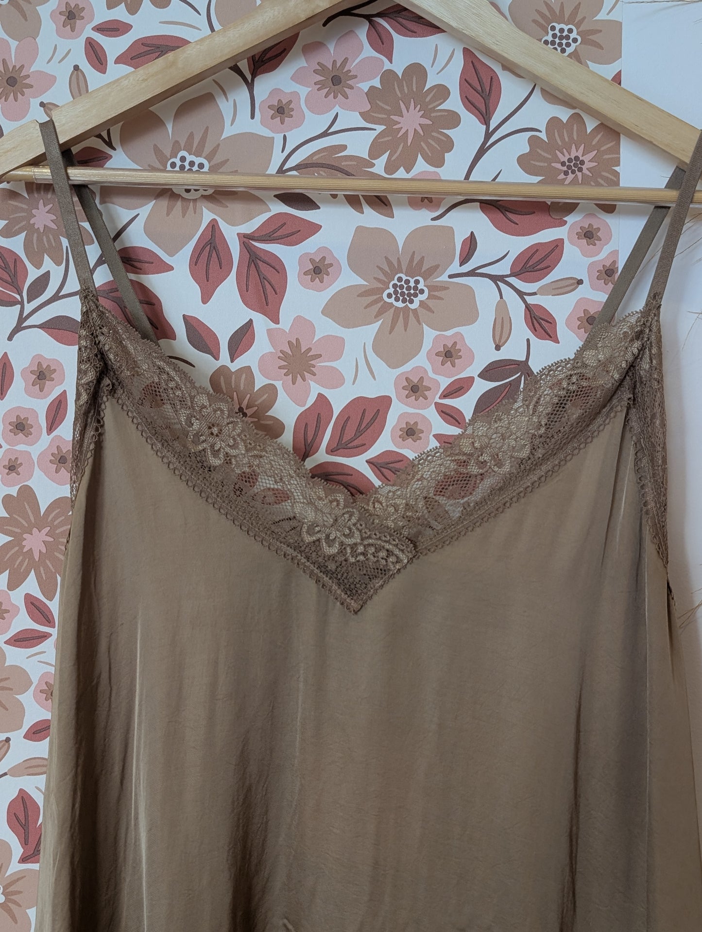 Top dentelle camel GRANDE TAILLE