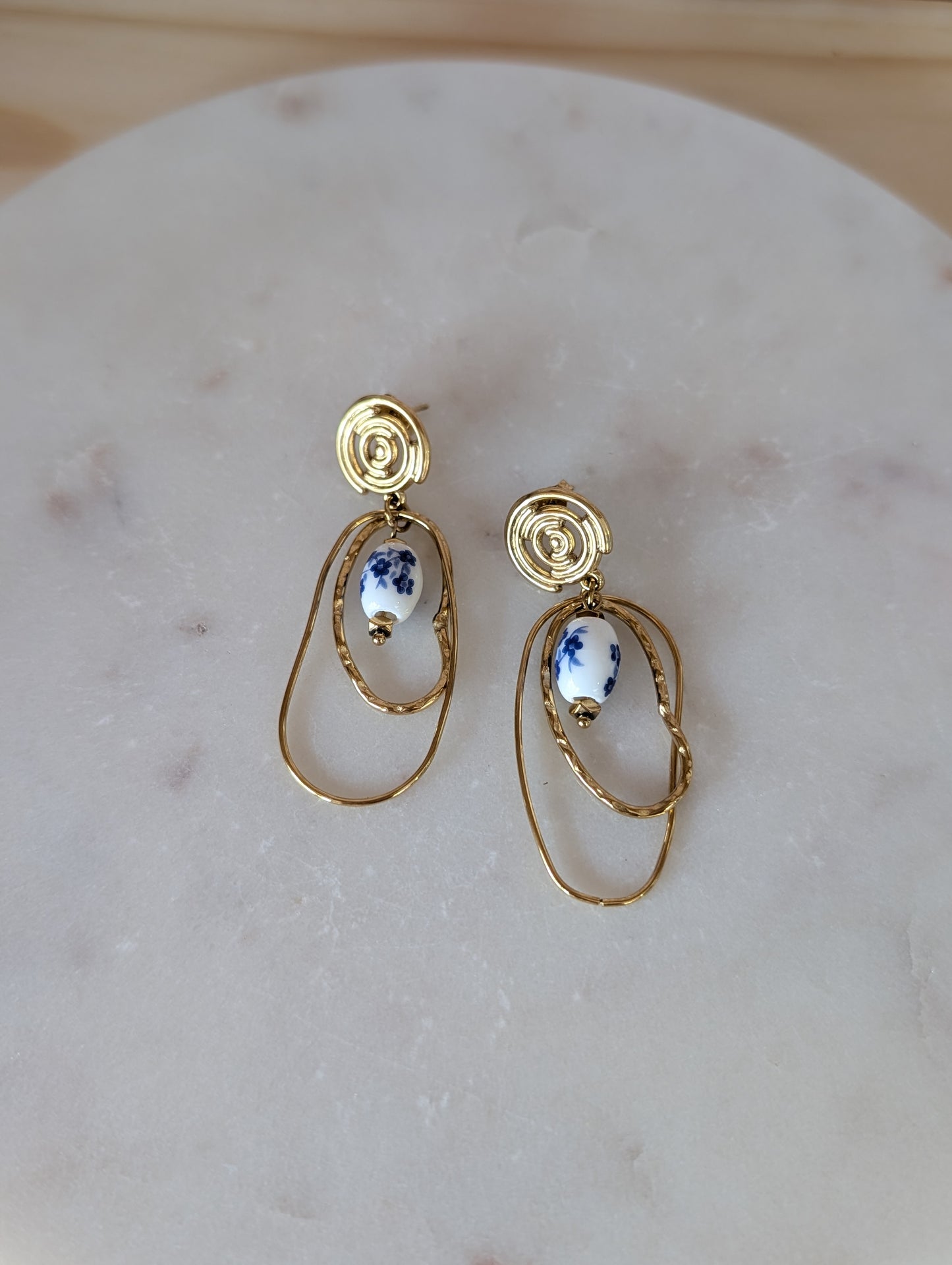 Boucles d'oreilles Spirale Azur