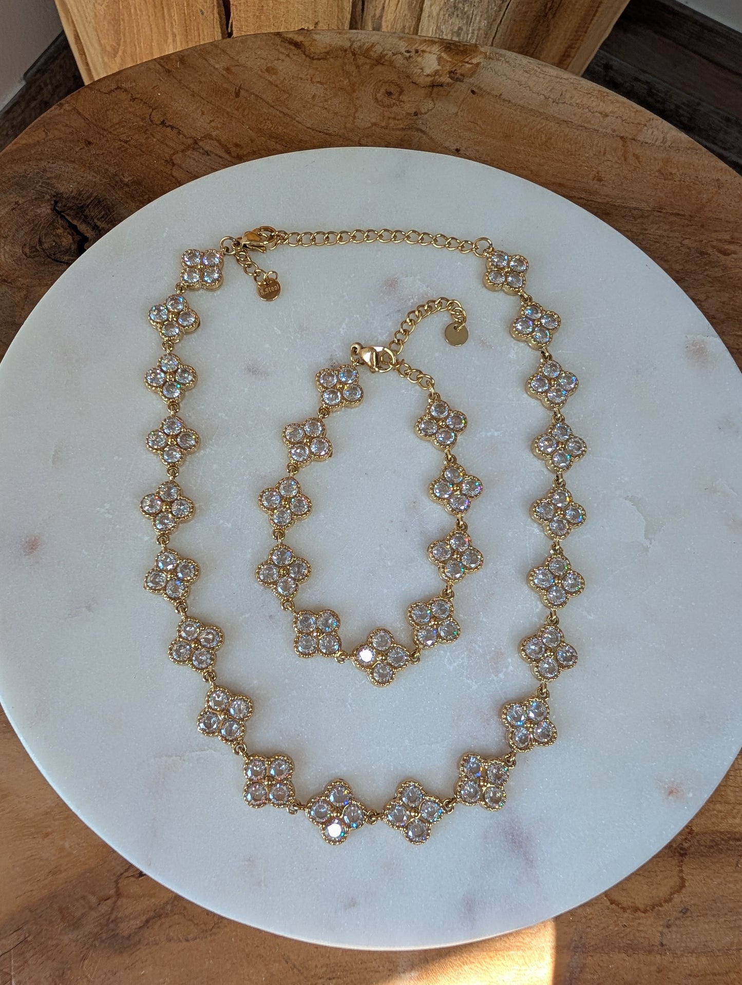 Collier Diana