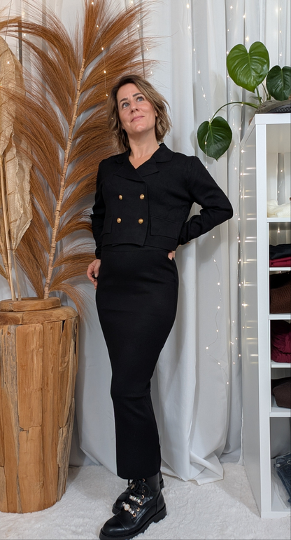 Ensemble jupe tube et veste en maille