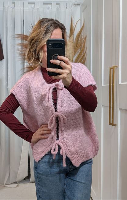 Pull manches courtes à noeud en laine rose