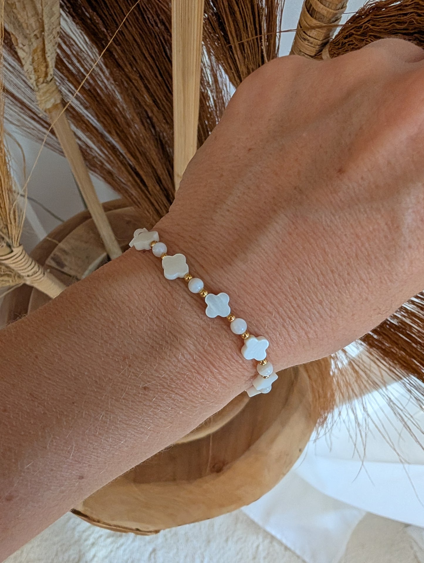 Bracelet trèble nacré en acier inoxydable