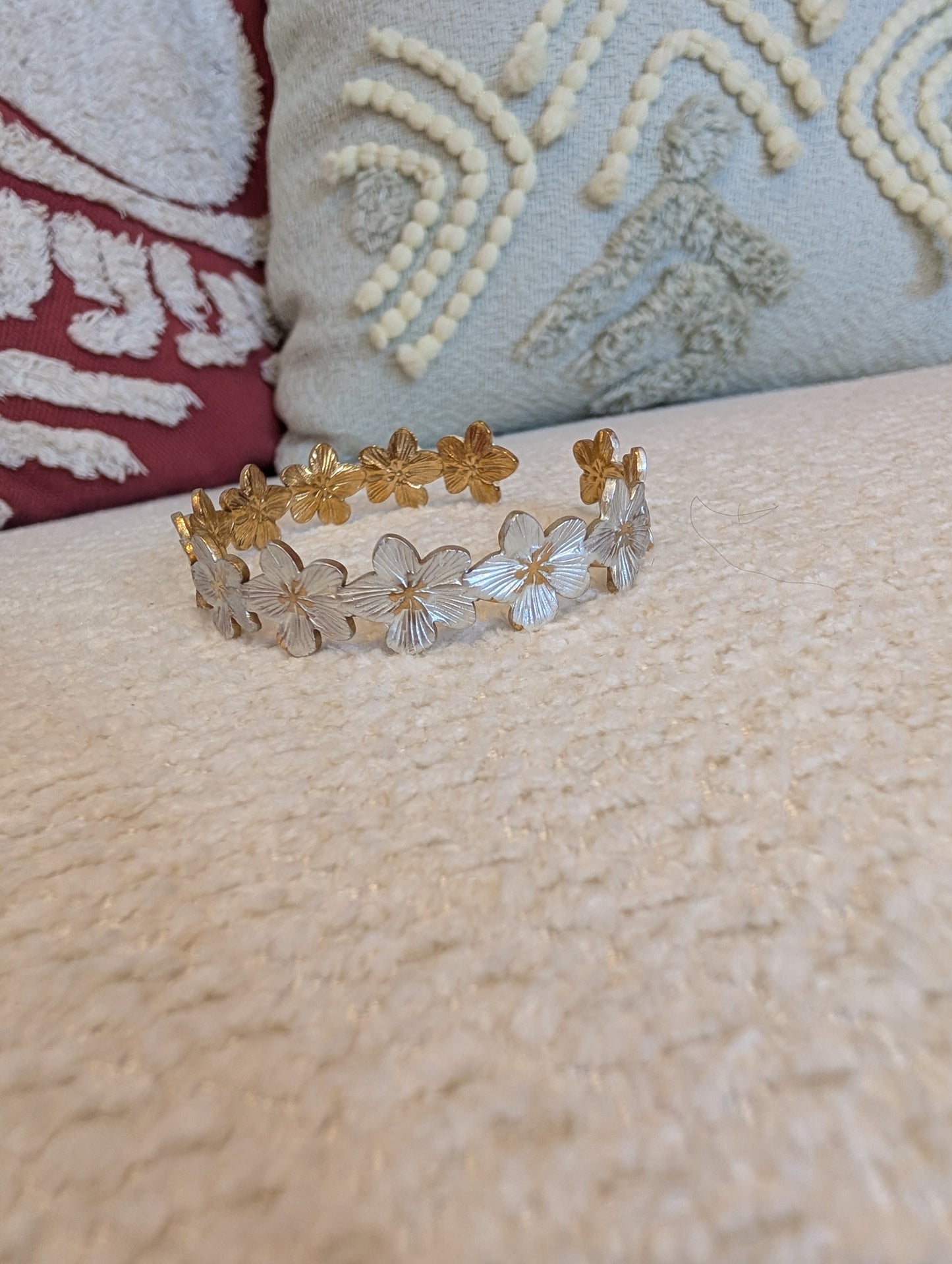 Bracelet fleur blanc Romantique