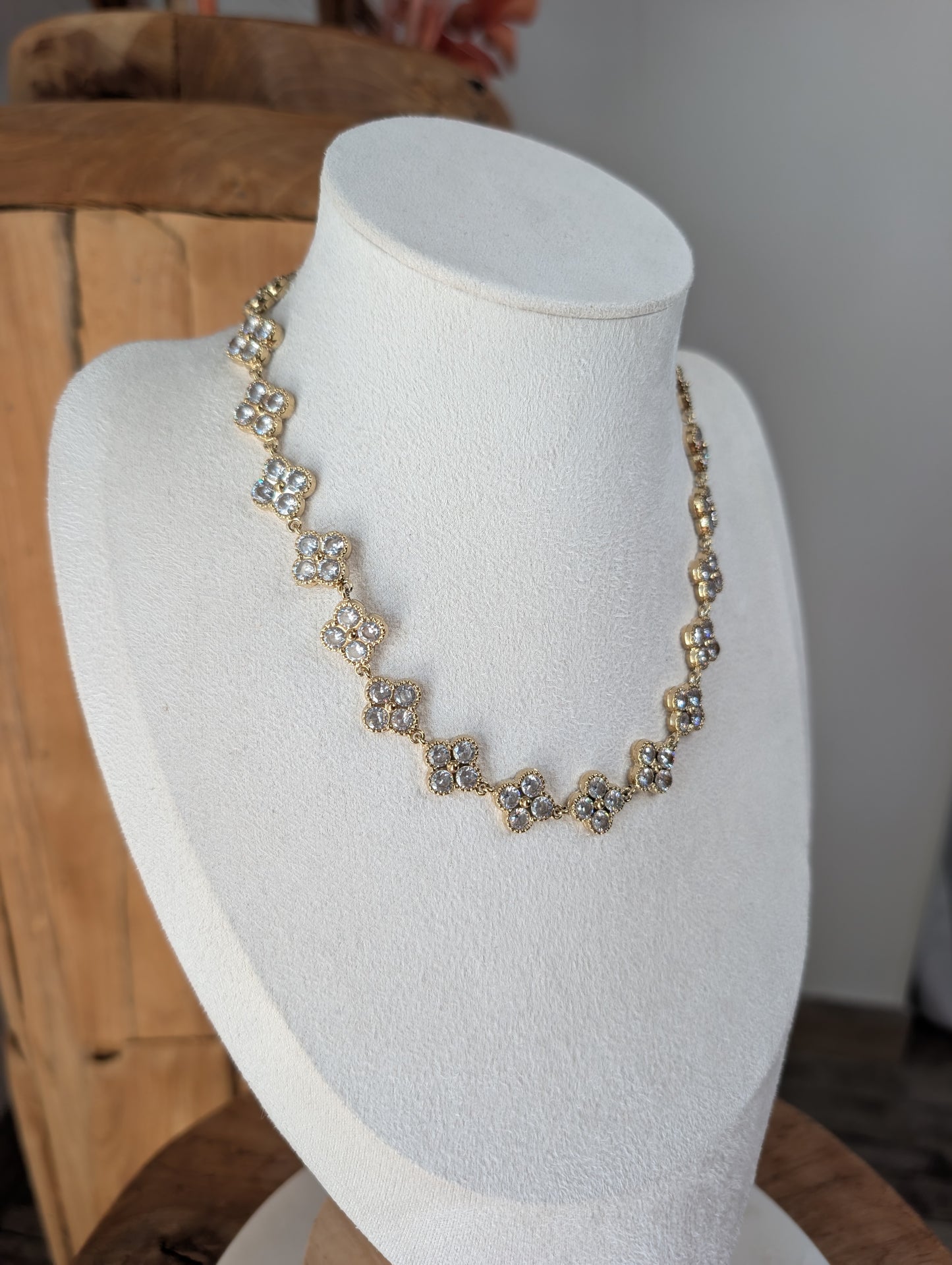 Collier Diana