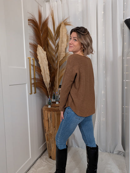 Pull col en V fine maille camel