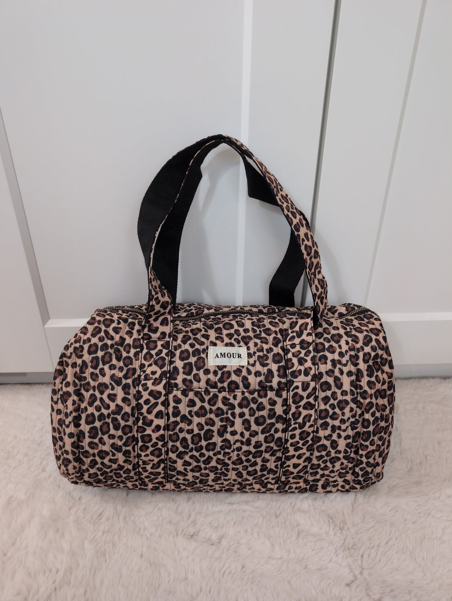 Sac polochon en coton imprimé léopard avec étiquette 'AMOUR'