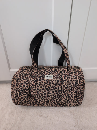 Sac polochon en coton imprimé léopard avec étiquette 'AMOUR'