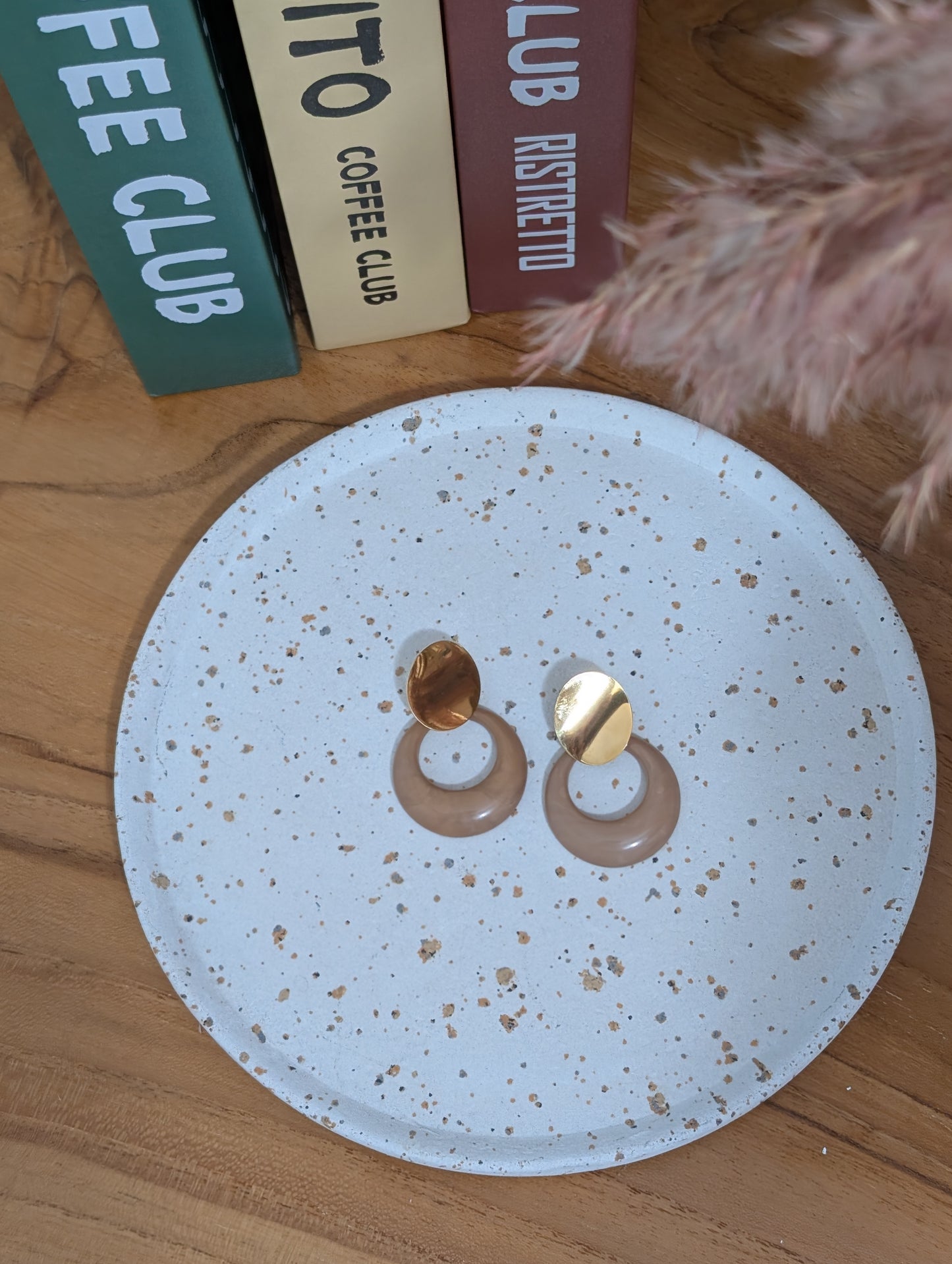 Boucle d'oreille Roméo camel