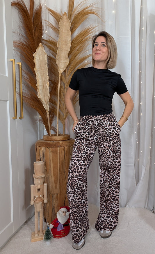 Tee-shirt moulant à manches courtes en jersey strech noir