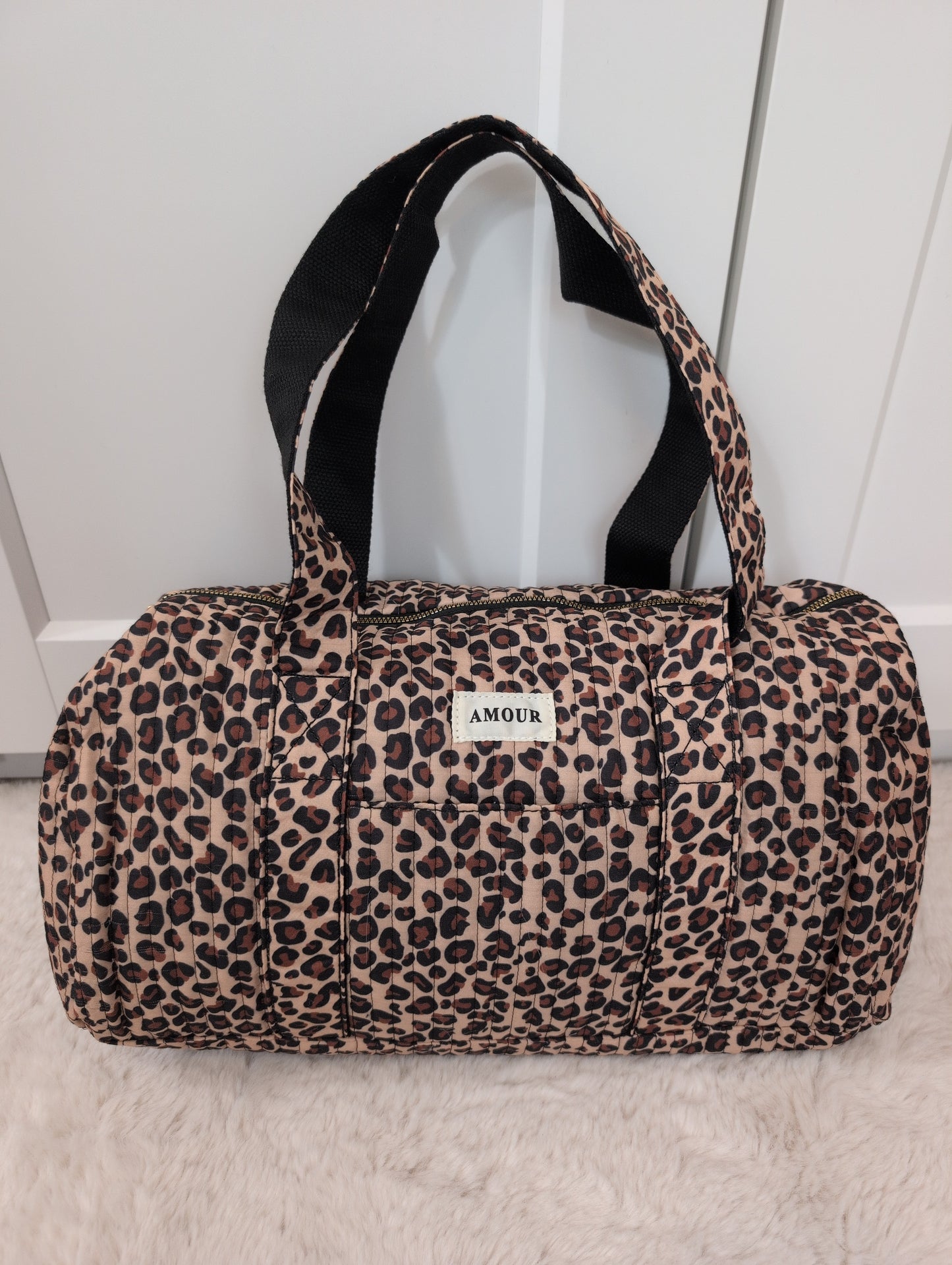 Sac polochon en coton imprimé léopard avec étiquette 'AMOUR'