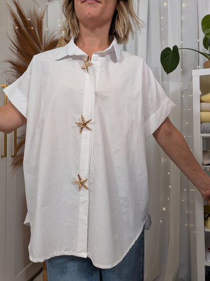 Chemise oversize blanche - Broche étoile de mer
