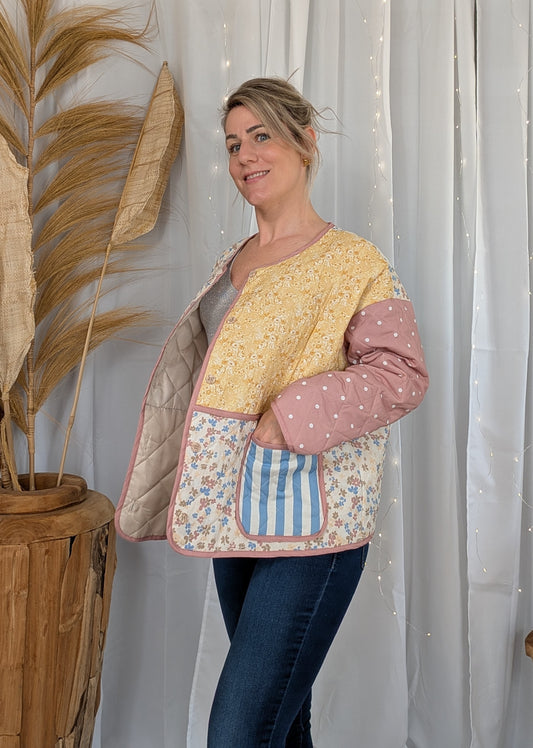 Veste matelassée patchwork – Motifs fleuris, rayures et pois colorés