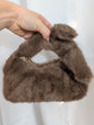 Sac en fourure marron foncé
