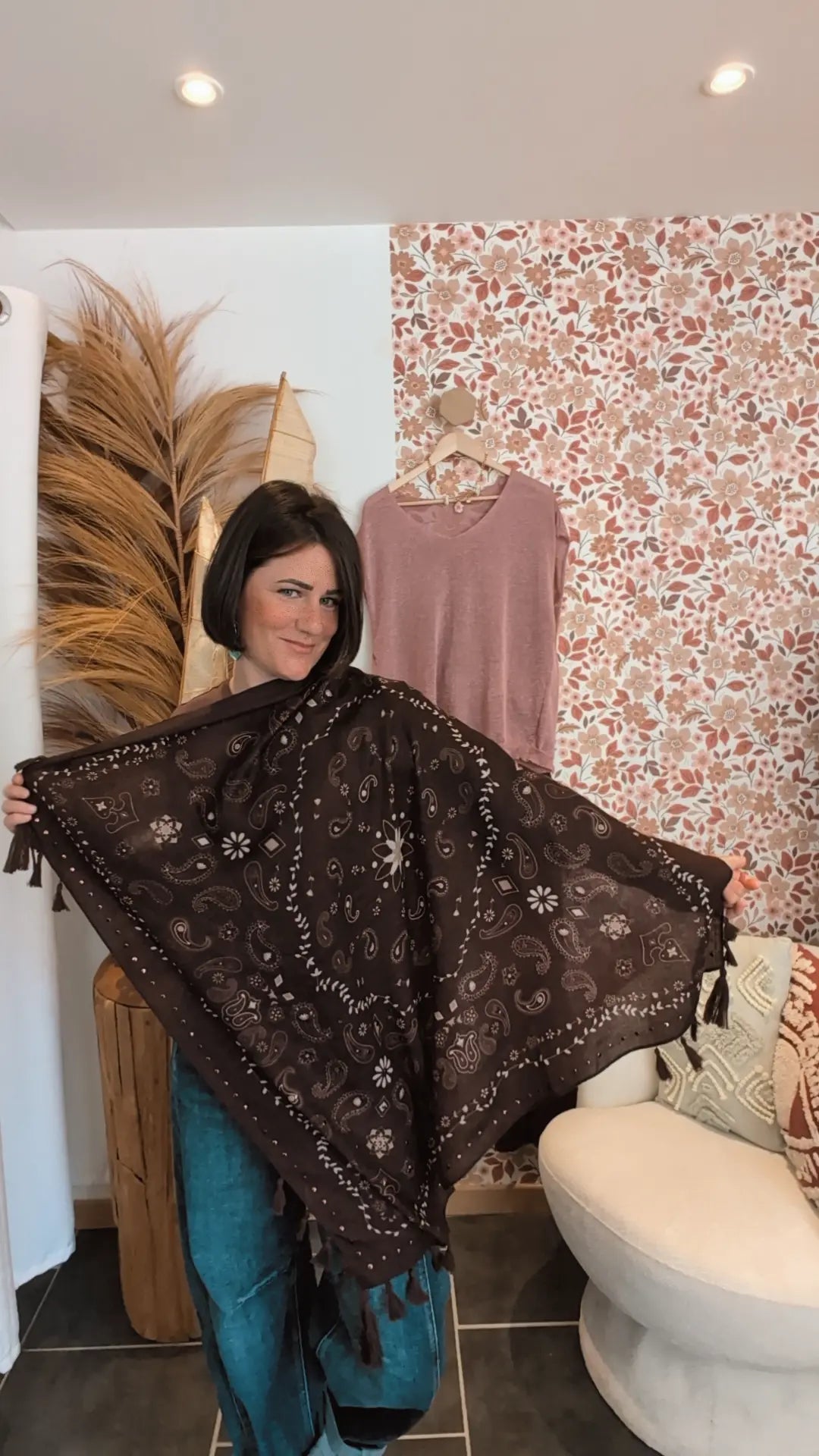 Foulard franges marron foncé