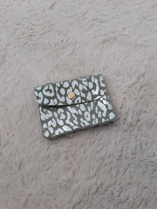 Porte monnaie léopard vert eau