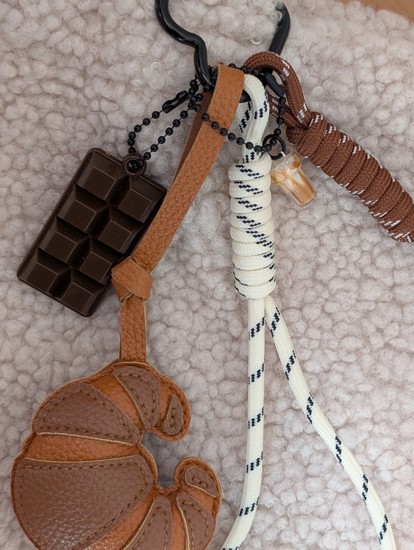 Porte clef charm Croissant