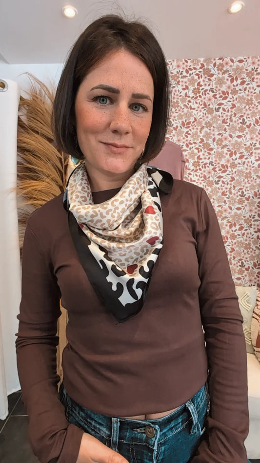 Foulard léopard Love beige