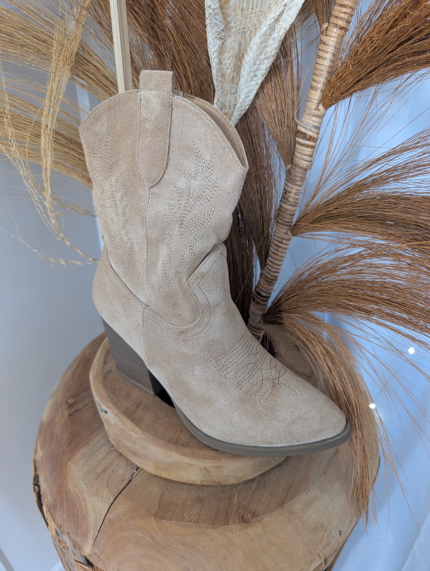 Santiag surpiqué beige