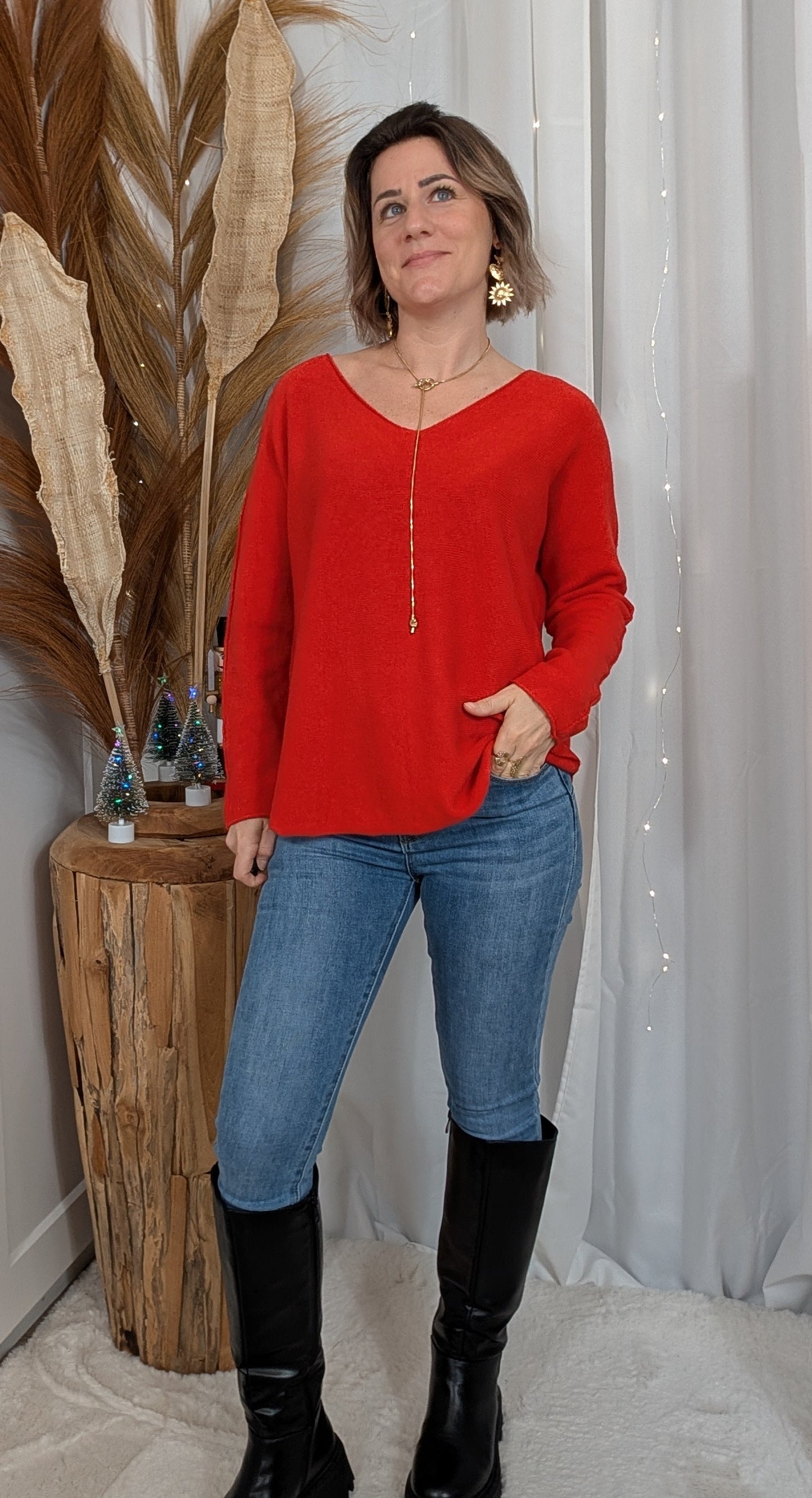 Pull col en V fine maille rouge clair