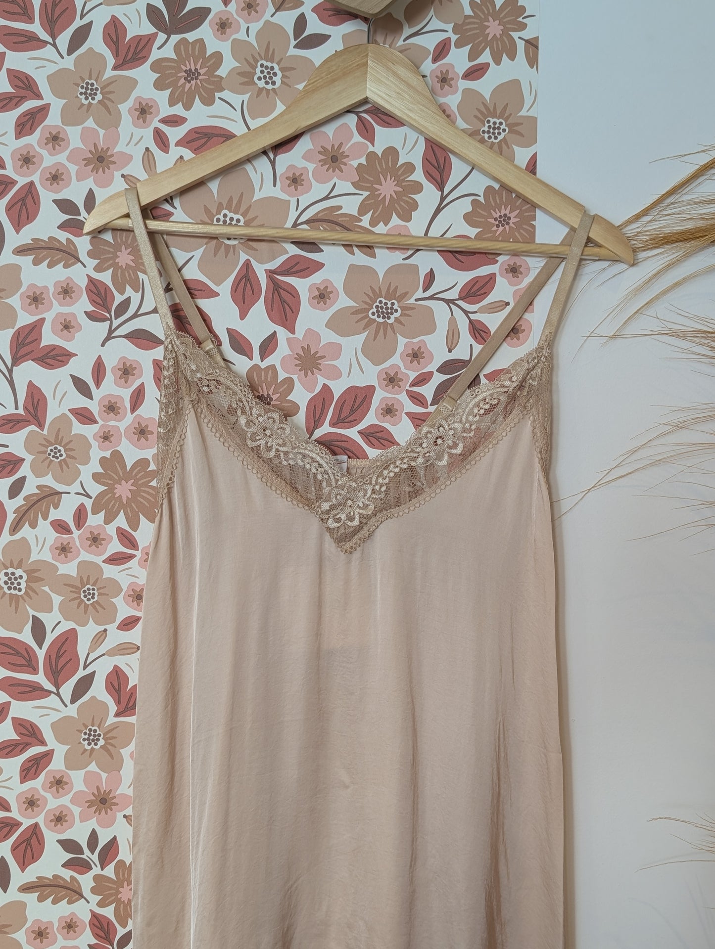 Top dentelle beige GRANDE TAILLE
