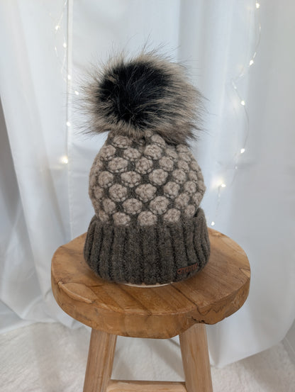 Bonnet pompom