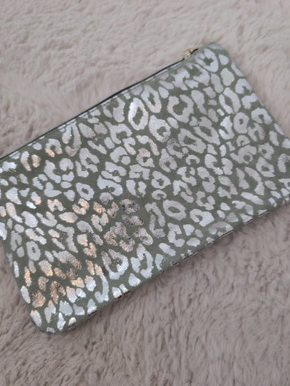 Trousse de maquillage léopard vert d'eau