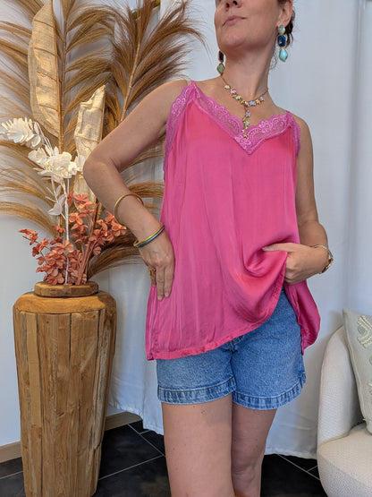 Top dentelle fushia GRANDE TAILLE