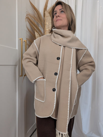 Manteau avec écharpe