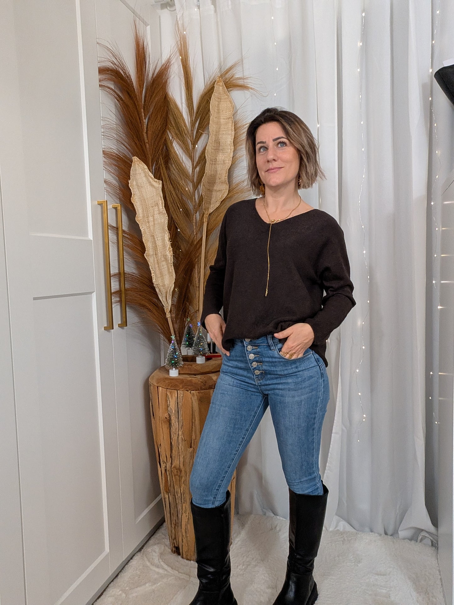 Pull col en V fine maille chocolat