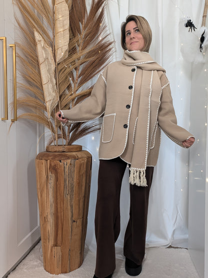 Manteau avec écharpe